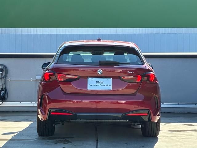 BMW 1SERIES 2025 Image 31