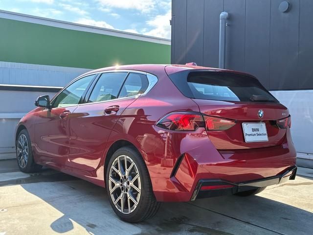 BMW 1SERIES 2025 Image 31