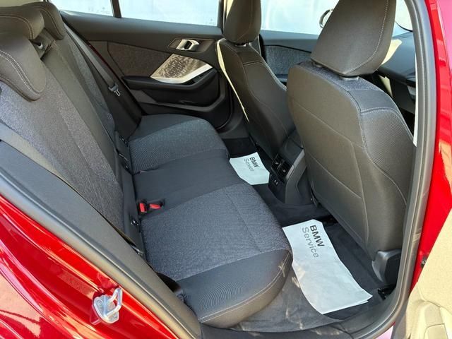BMW 1SERIES 2025 Image 31