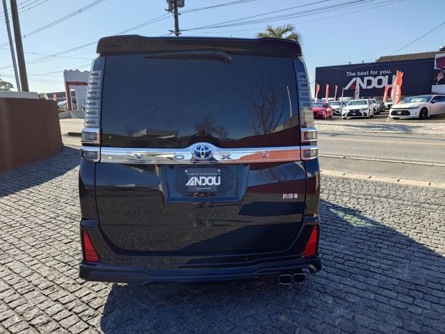 TOYOTA VOXY HYBRID 2020 Image 31