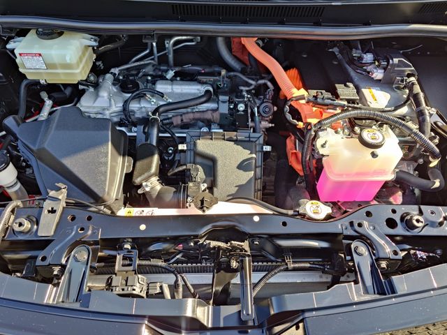 TOYOTA VOXY HYBRID 2020 Image 31