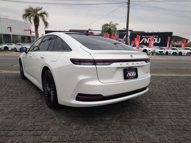 TOYOTA CROWN SEDAN HYBRID 2025 Image 31