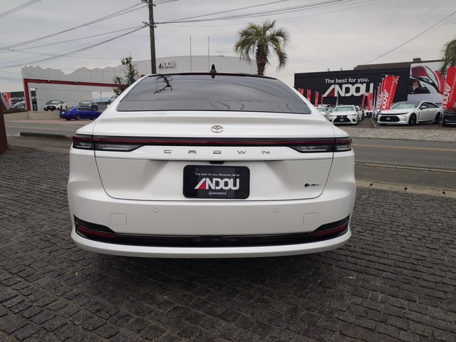 TOYOTA CROWN SEDAN HYBRID 2025 Image 31