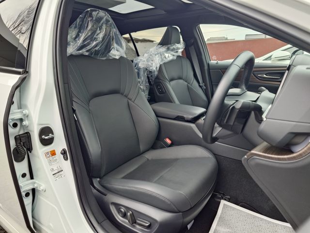 TOYOTA CROWN SEDAN HYBRID 2025 Image 31