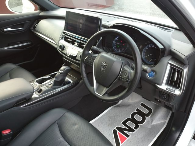 TOYOTA CROWN SEDAN HYBRID 2020 Image 31