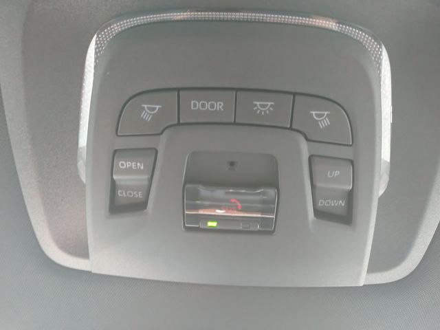 TOYOTA CROWN CROSSOVER 2023 Image 31