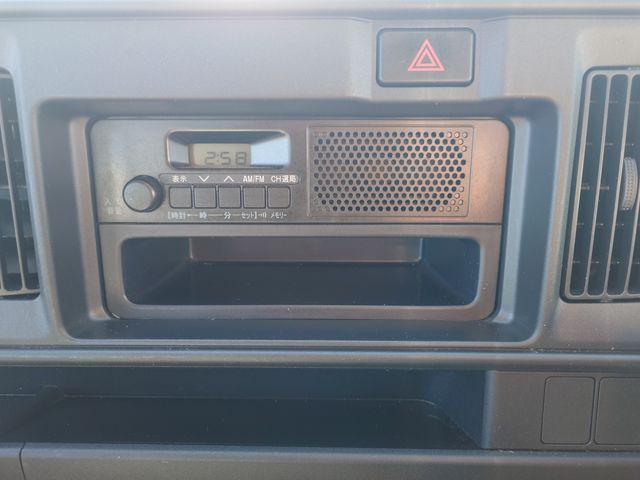 DAIHATSU HIJET CARGO 2021 Image 31