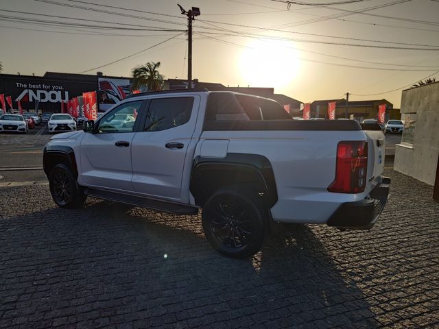 MITSUBISHI TRITON 2024 Image 31