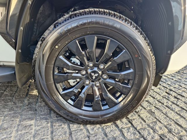 MITSUBISHI TRITON 2024 Image 31