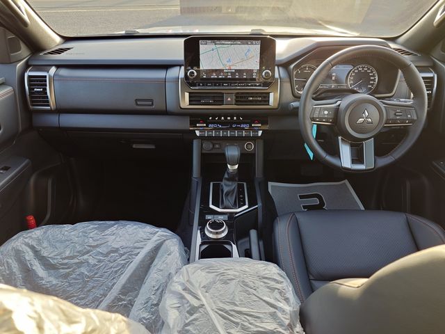 MITSUBISHI TRITON 2024 Image 31