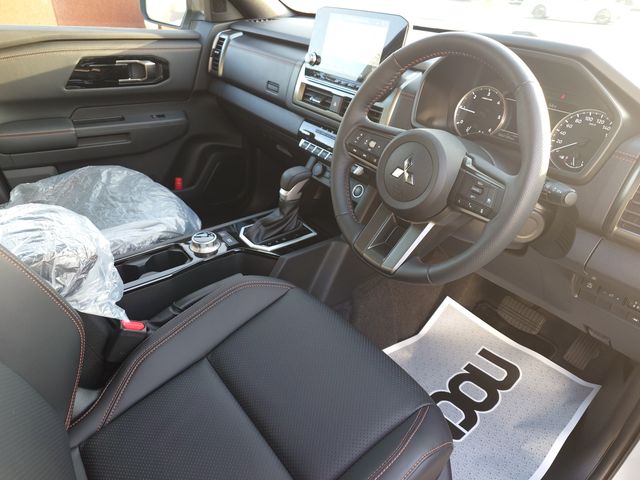 MITSUBISHI TRITON 2024 Image 31