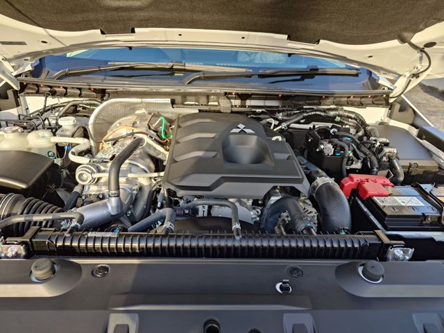 MITSUBISHI TRITON 2024 Image 31