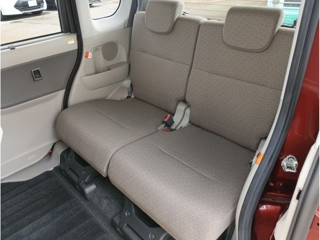 DAIHATSU TANTO 2018 Image 31