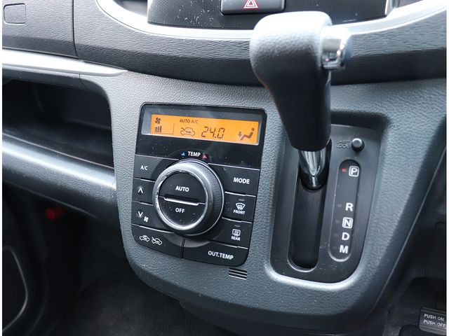 SUZUKI WAGON R STINGRAY 2013 Image 31