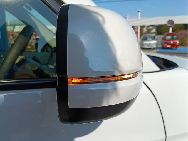 HONDA N-ONE E: 2025 Image 31