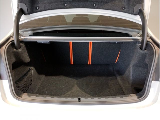 BMW M3 SEDAN 2023 Image 31