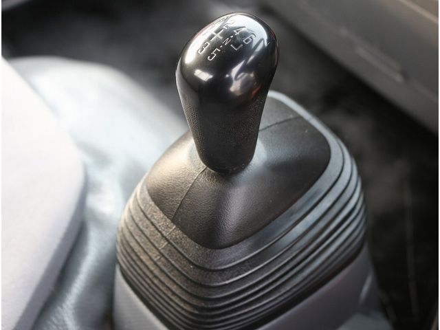 MAZDA TITAN 2015 Image 31