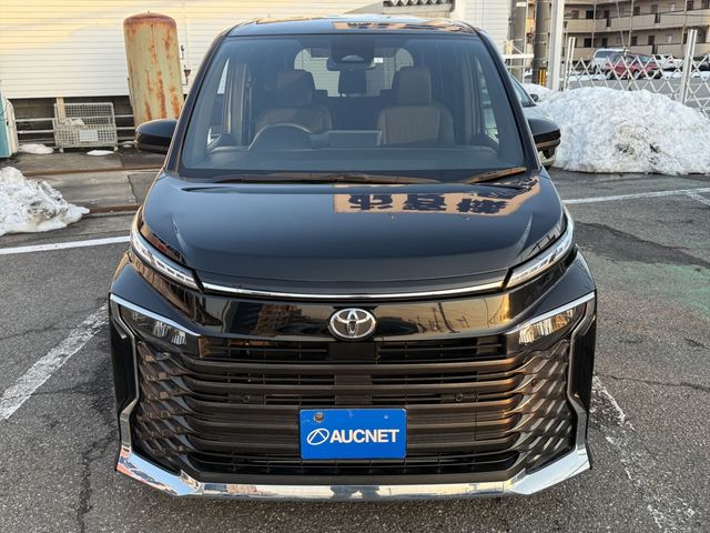 TOYOTA VOXY 2023 Image 31