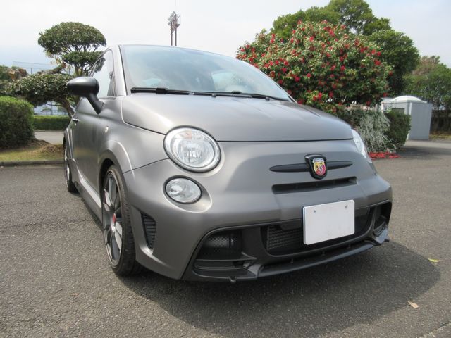 FIAT ABARTH 695 2016 Image 31