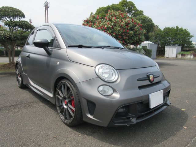 FIAT ABARTH 695 2016 Image 31