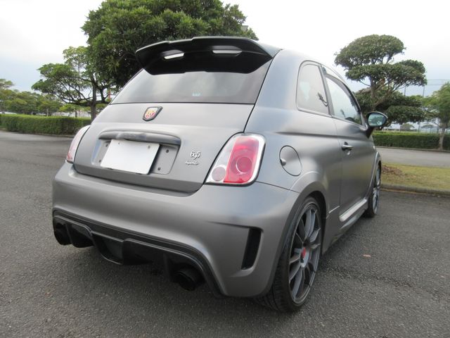 FIAT ABARTH 695 2016 Image 31