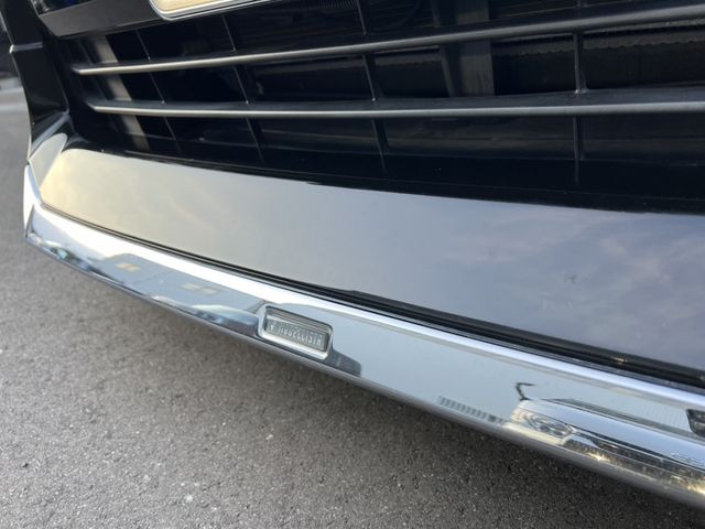 TOYOTA VOXY HYBRID 2016 Image 31