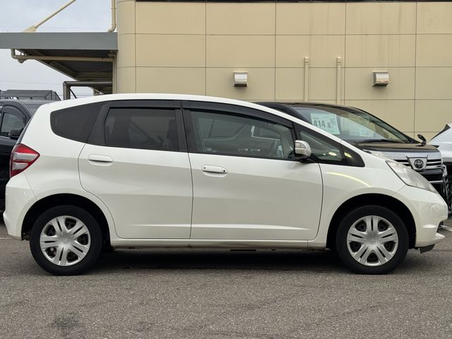 HONDA FIT 4WD 2010 Image 31