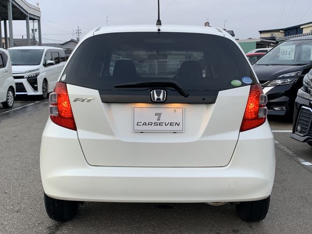 HONDA FIT 4WD 2010 Image 31