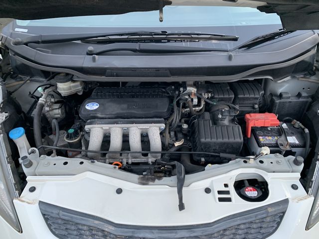 HONDA FIT 4WD 2010 Image 31