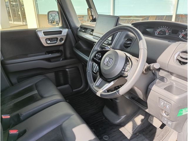 HONDA N BOX CUSTOM 4WD 2023 Image 31