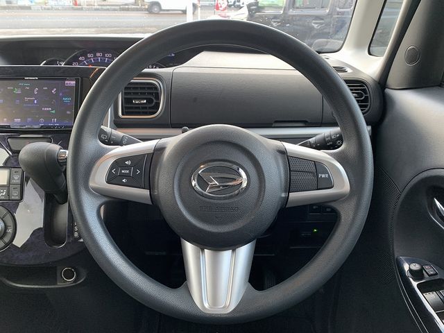 DAIHATSU TANTO CUSTOM 2017 Image 31