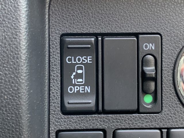 DAIHATSU TANTO CUSTOM 2017 Image 31