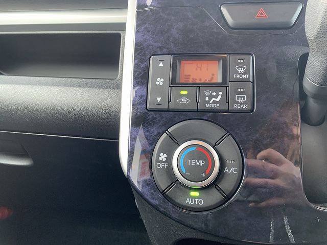 DAIHATSU TANTO CUSTOM 2017 Image 31