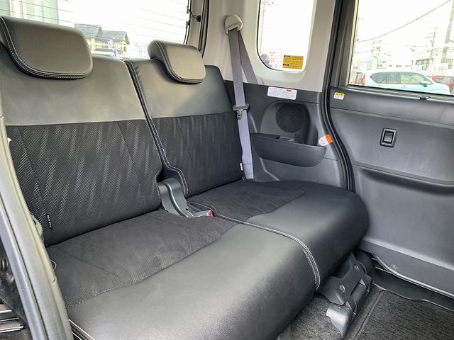 DAIHATSU TANTO CUSTOM 2017 Image 31