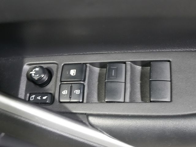 TOYOTA COROLLA CROSS HYBRID 2022 Image 31