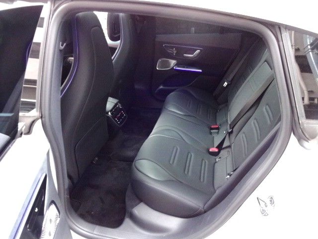 MERCEDES BENZ MERCEDES AMG EQE 2024 Image 31