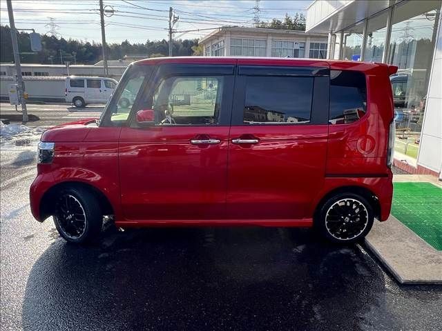 HONDA N BOX CUSTOM 2024 Image 31