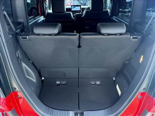 HONDA N BOX CUSTOM 2024 Image 31