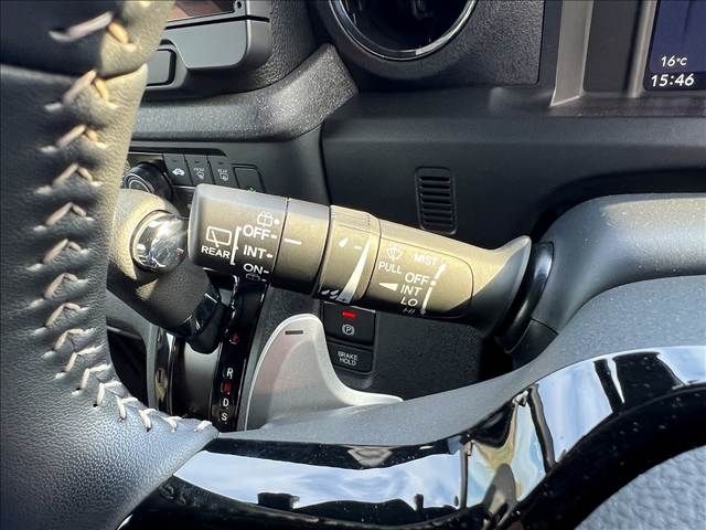 HONDA N BOX CUSTOM 2024 Image 31