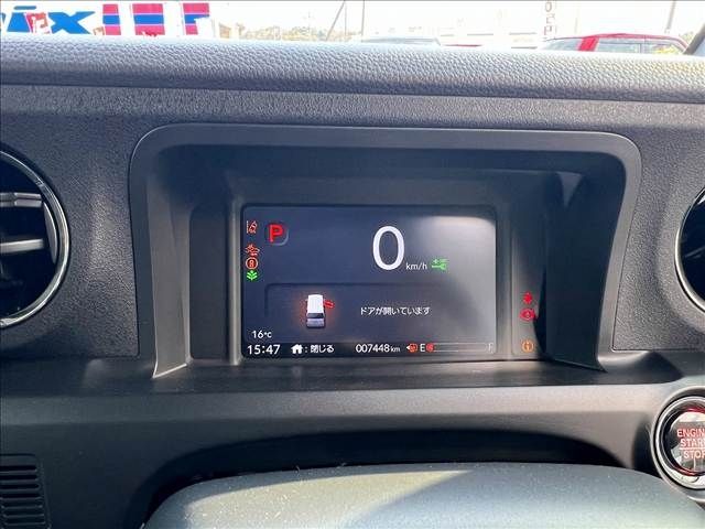 HONDA N BOX CUSTOM 2024 Image 31