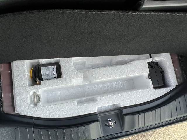 HONDA N BOX CUSTOM 2024 Image 31