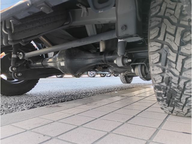 DAIHATSU ATRAI VAN 4WD 2022 Image 31