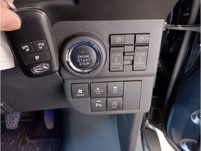 DAIHATSU ATRAI VAN 4WD 2022 Image 31