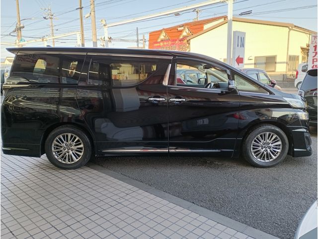 TOYOTA VELLFIRE 2018 Image 31