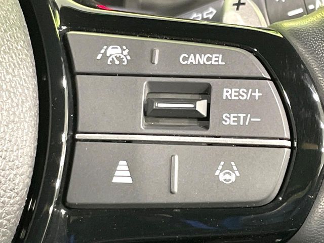 HONDA N BOX CUSTOM 2023 Image 31