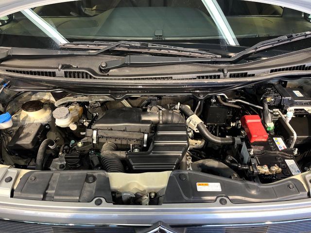 SUZUKI WAGON R 2019 Image 31