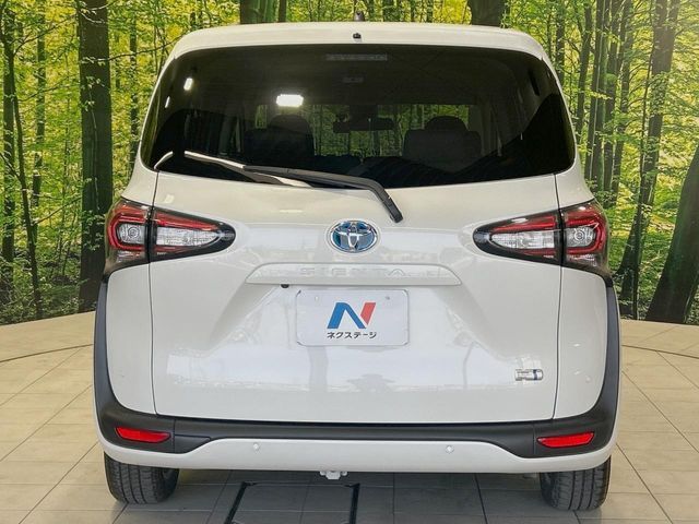 TOYOTA SIENTA HYBRID 2019 Image 31