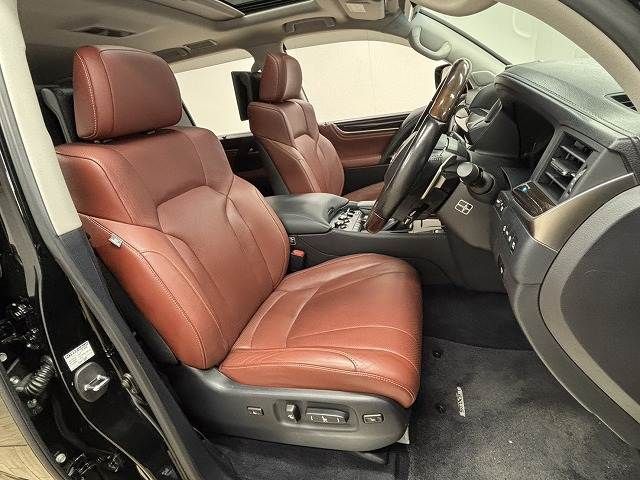 TOYOTA LEXUS LX570 AWD 2016 Image 31