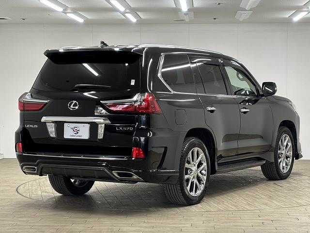 TOYOTA LEXUS LX570 AWD 2016 Image 31