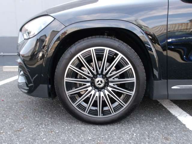 MERCEDES BENZ GLA CL 2024 Image 31